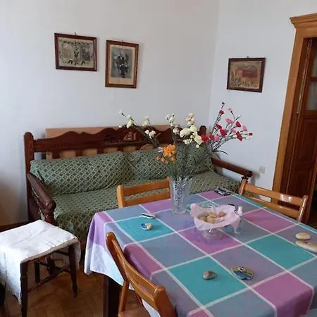 The Mansion Of Mrs. Maria Vakantiehuis Serifos Town