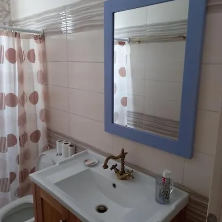 Vakantiehuis The Mansion Of Mrs. Maria Serifos Town